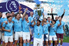 赖因德斯：从超市理货员到曼城新星的足球传奇之路